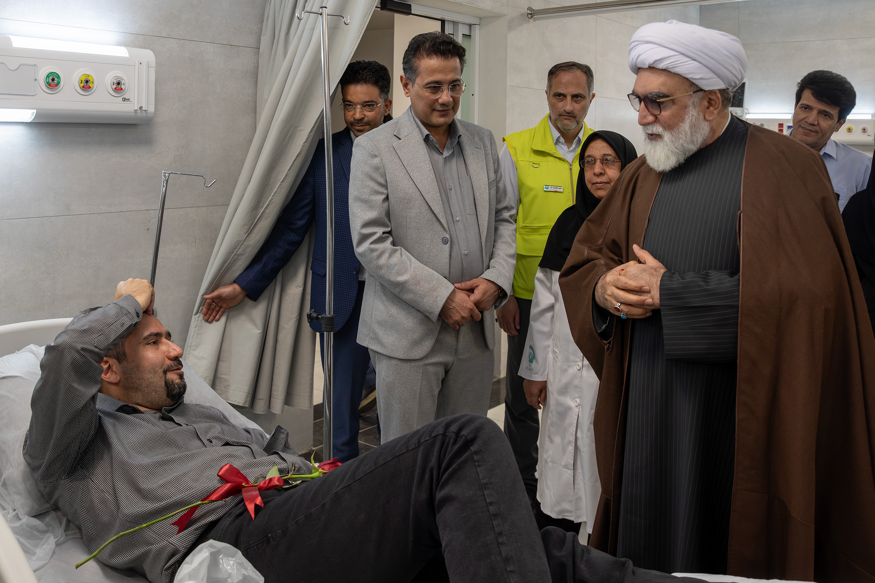 بازدید تولیت آستان قدس رضوی از دارالشفای امام رضا علیه‌السلام