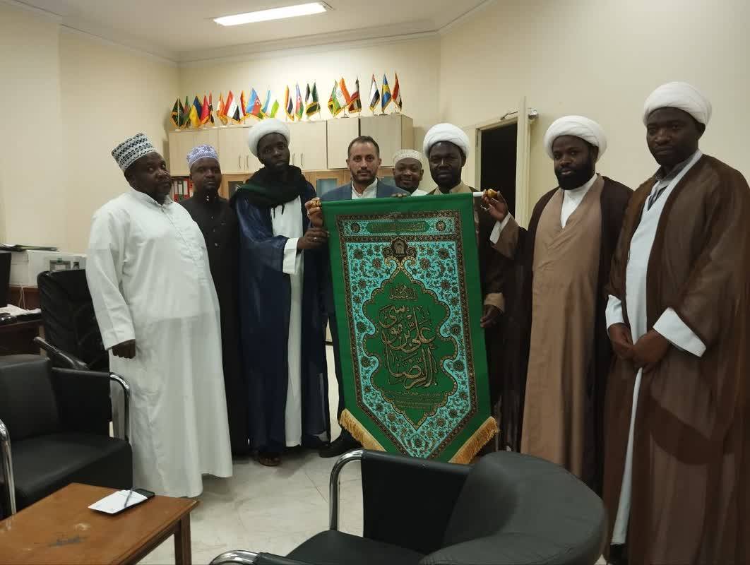 معاونت امور بین‌الملل آستان قدس رضوی میزبان گروهی از فعالان فرهنگی کشور کنیا شد