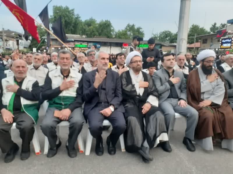 ویژه برنامه بزرگداشت شهید جمهور به همت خادمیاران ساری برگزار شد