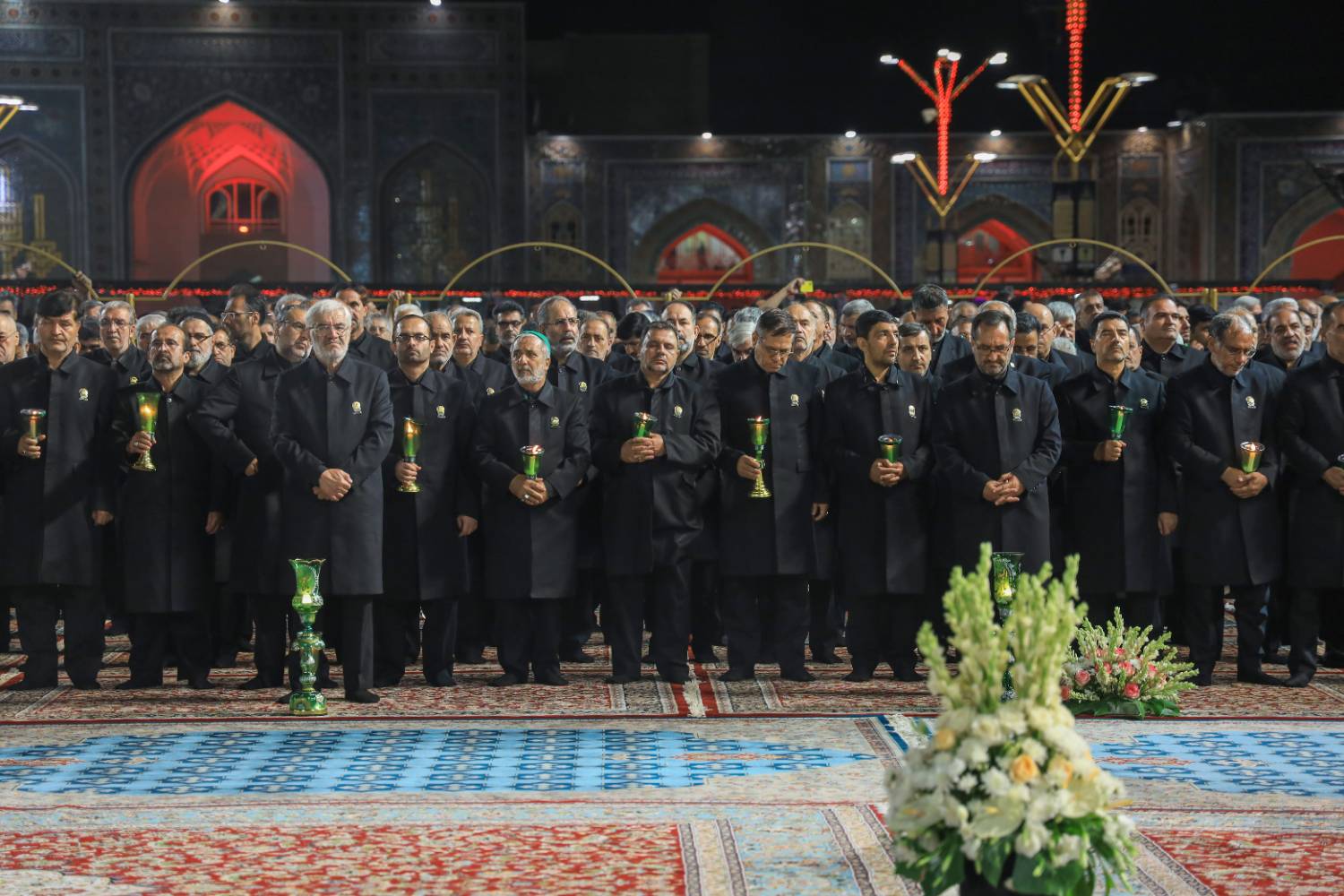 آغاز مراسم خطبه خوانی شب عاشورا در حرم امام رضا (ع) 