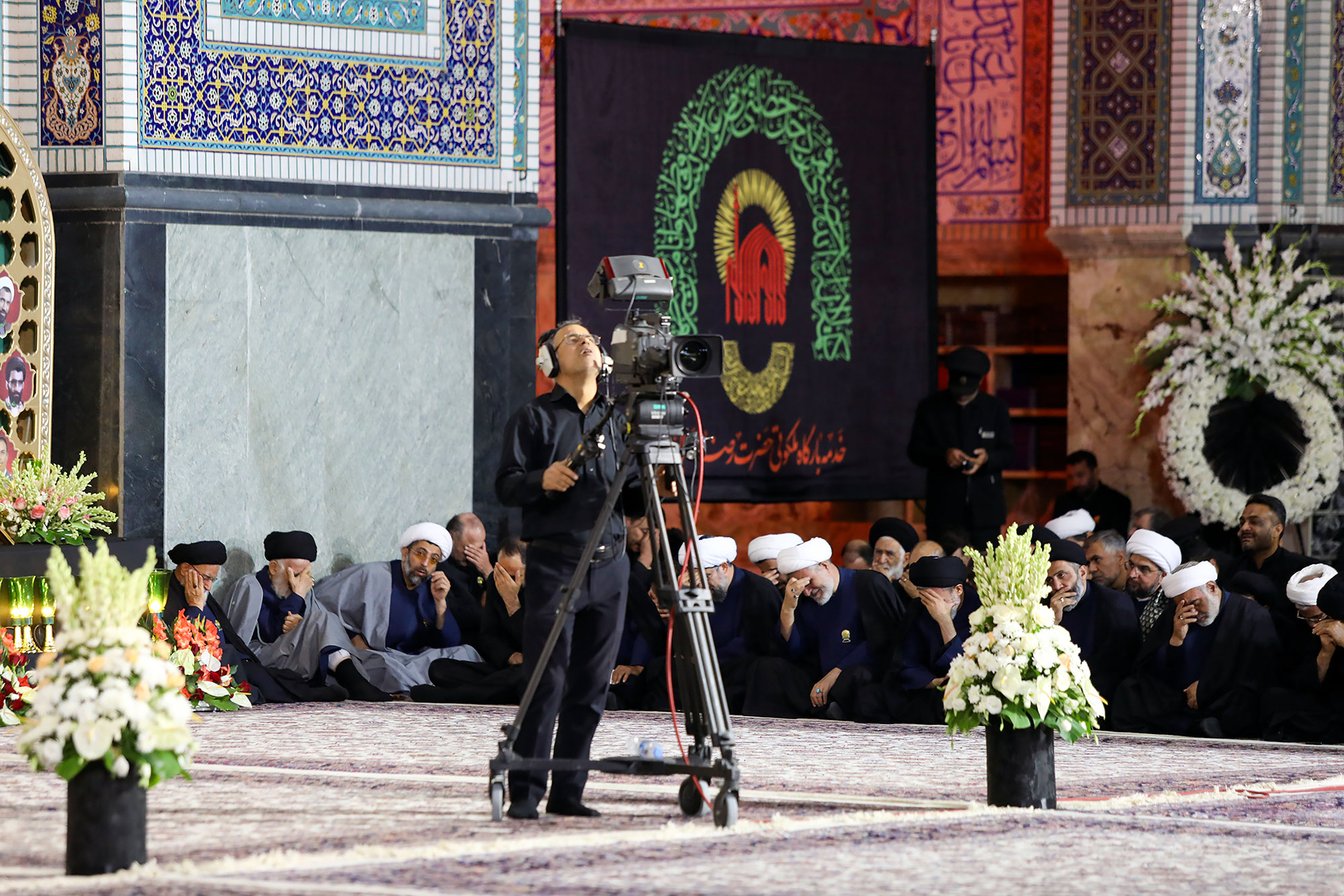 پوشش رسانهای آیین خطبهخوانی عاشورای حسینی در حرم مطهر رضوی