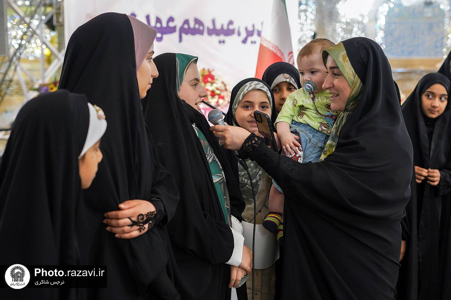 غدیر، عید هم عهدی مادران و دختران زائر و مجاور