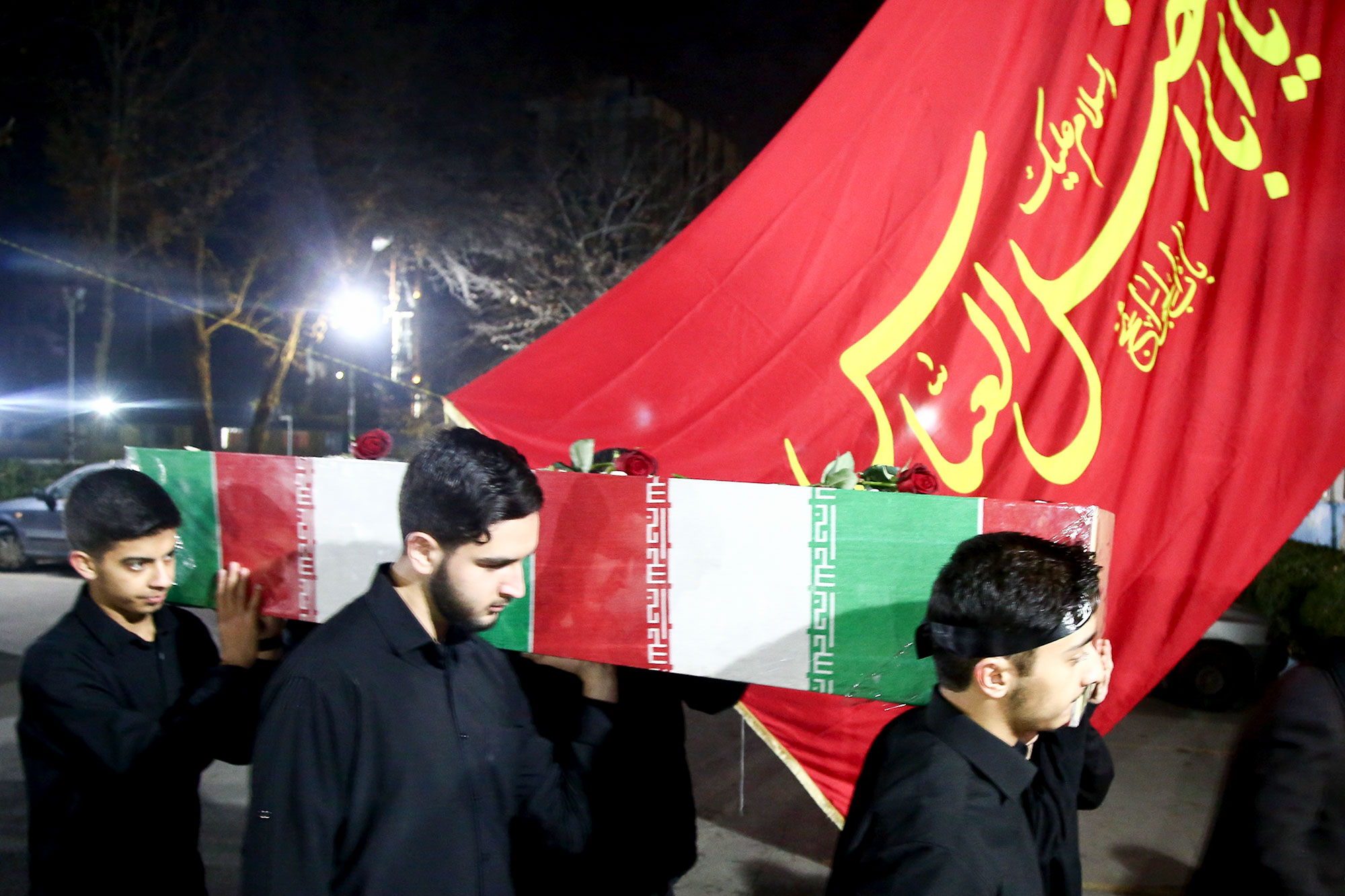 عزاداری ایام فاطمیه در مؤسسه جوانان آستان قدس رضوی-2
