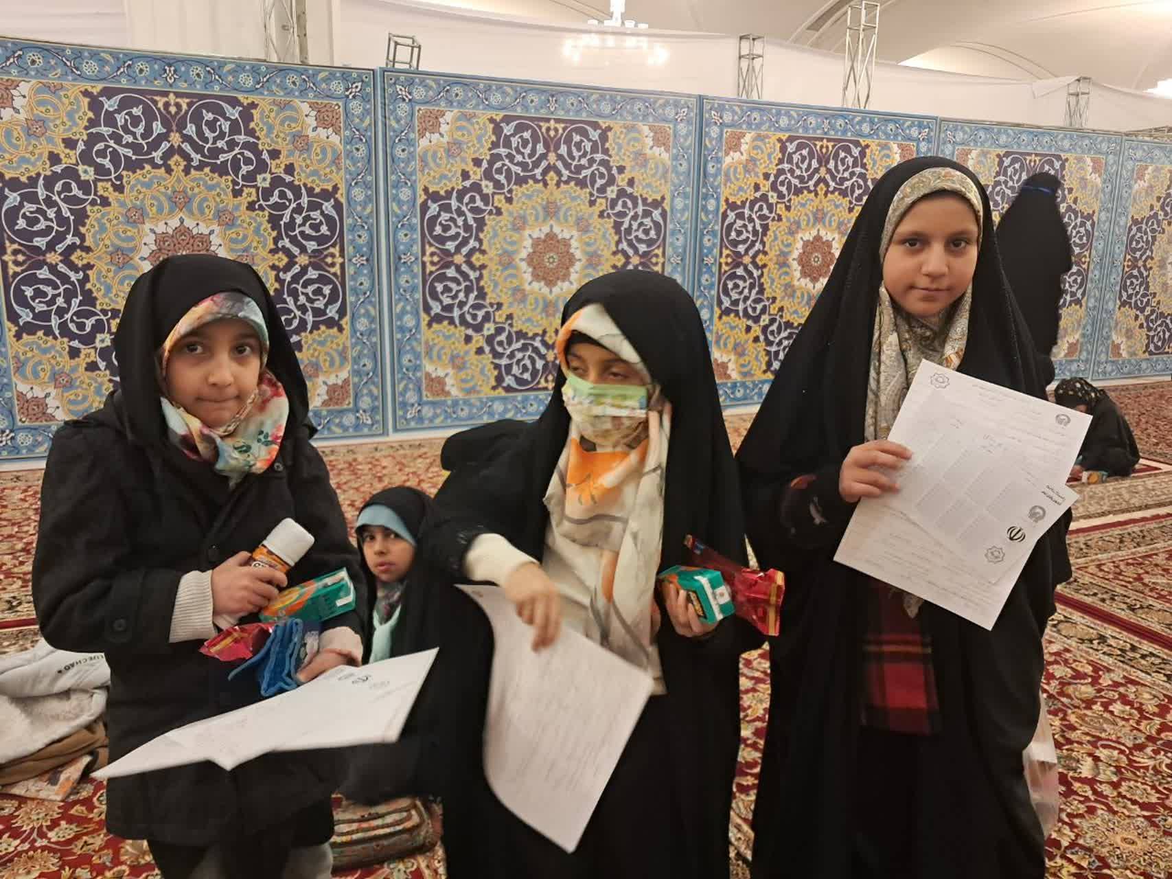 مدیر مرکز امور قرآنی آستان قدس رضوی از ثبت‌نام دو هزار نفر در طرح ملی تحفیظ رضوی،در سال جاری خبر داد.