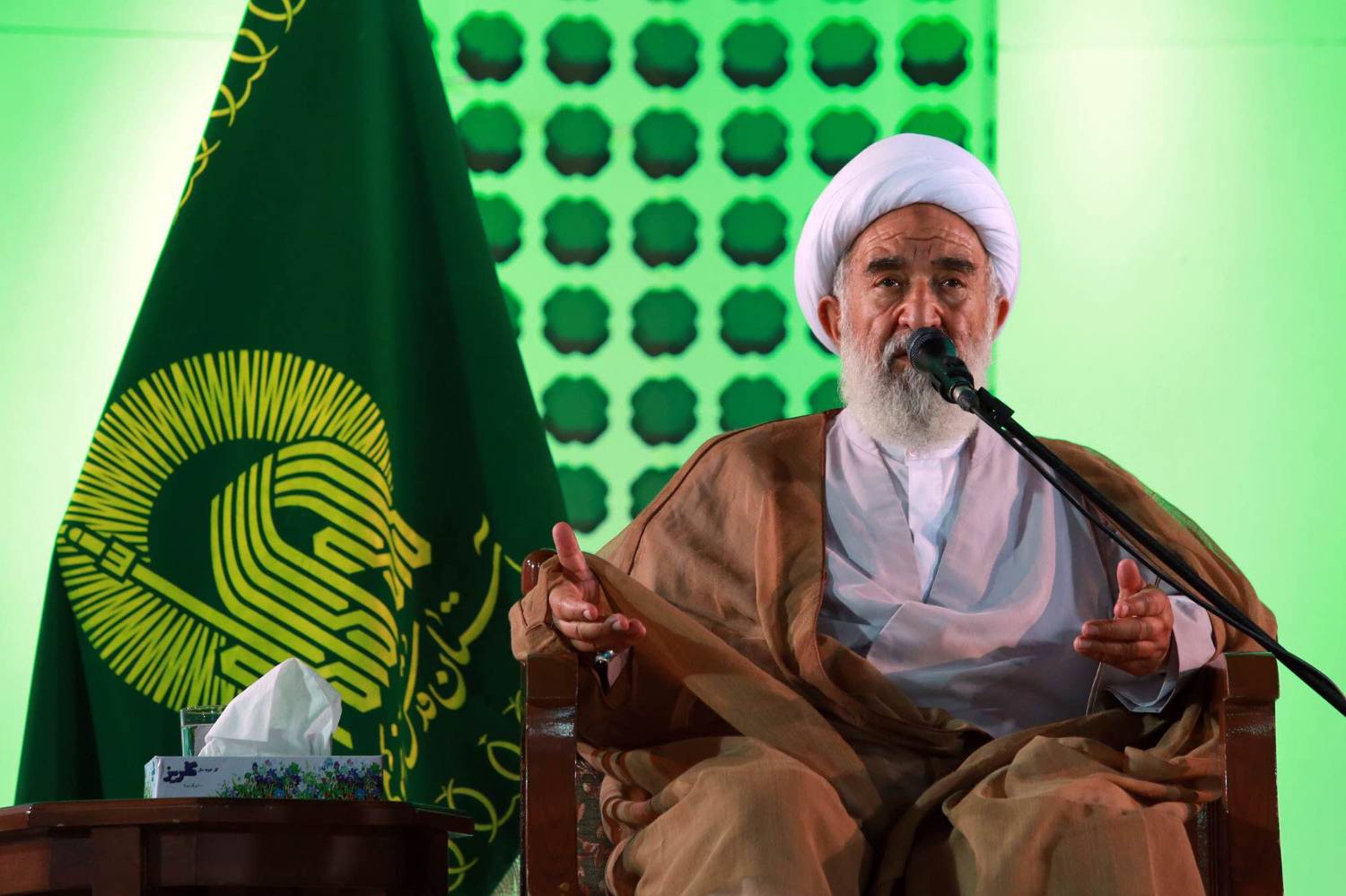 دعا، شکرگزاری و استغفار، سه عامل تقرب انسان به خداوند است 