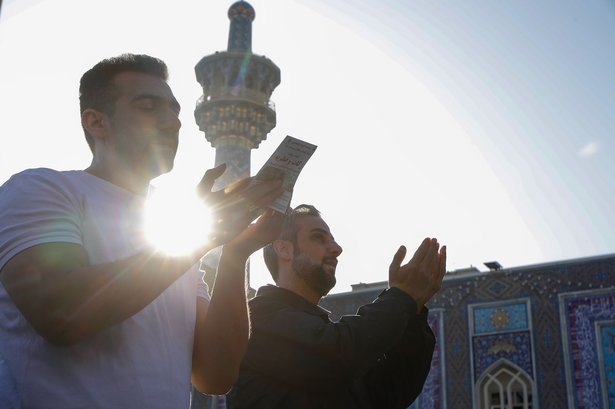 اقامه نماز عید فطر در حرم مطهر رضوی-2
