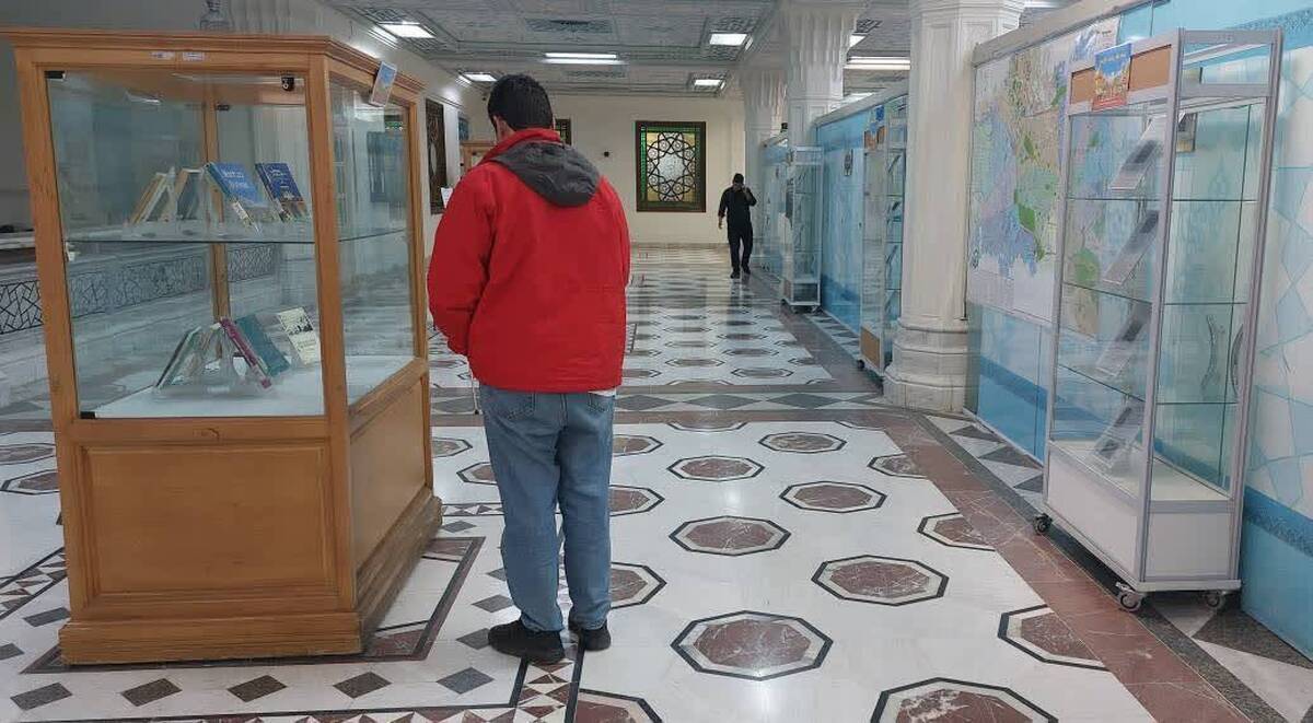 برپایی نمایشگاه منابع اطلاعاتی «مشهد، شهر برکت و کرامت» در کتابخانه حرم رضوی