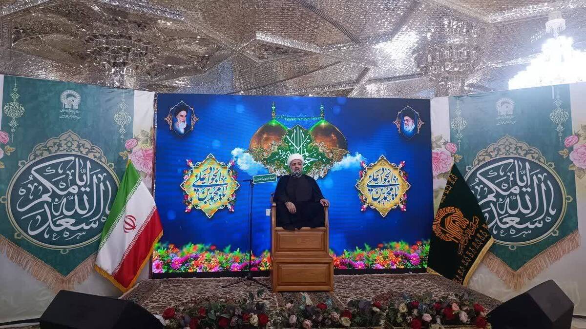 شادمانی زائران عرب‌زبان در سالروز میلاد ابن الرضا (ع)