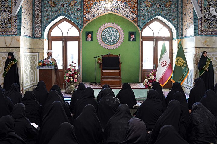 نشست مشترک مسئولان هیئات مذهبی بانوان مشهد با مدیریت مراسم حرم مطهر رضوی