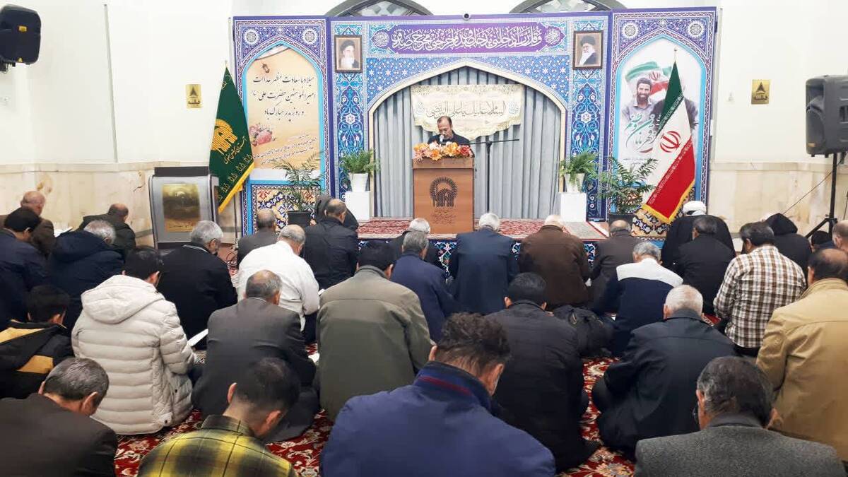 برپایی جشن میلاد امام علی (ع) در زیارتگاه شهید مدرس