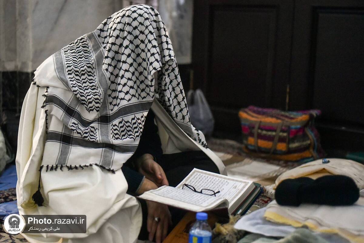 مسجد جامع گوهرشاد؛ میعادگاهی فراملی برای خلوت باخدا