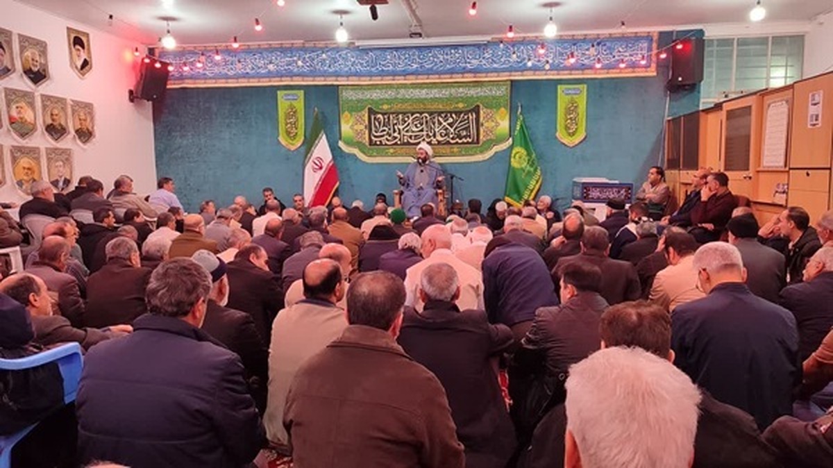 پشتیبانی از ولایت‌فقیه، کلید پیروزی در جنگ نرم دشمن