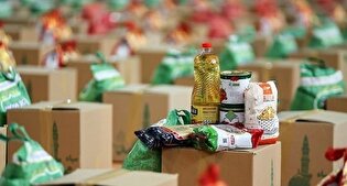 توزیع ۳۵۸ بسته یلدایی میان خانواده‌های نیازمند در بروجرد