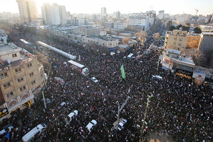 تشییع پیکر شهدای مدافع امنیت در مشهد-۲