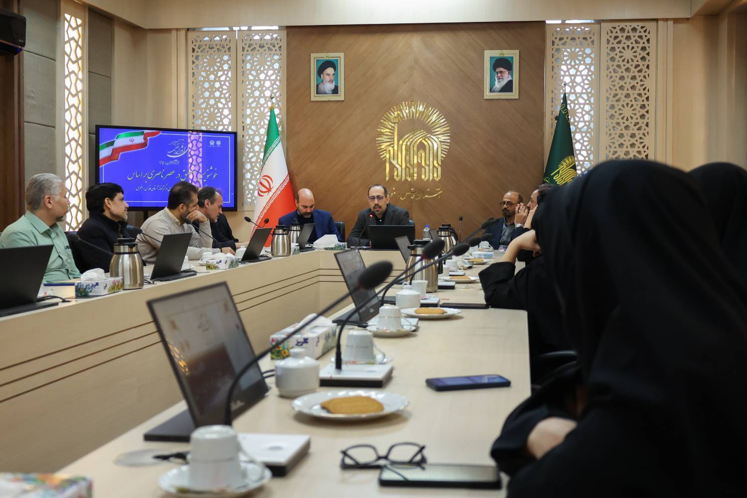 رونمایی از مرقع مناجات‌نامه خواجه عبدالله انصاری دوره قاجار در کتابخانه رضوی