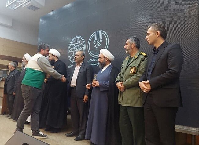 خدمت خالصانه به زائران اربعین جلوه‌ای از فرهنگ رضوی است