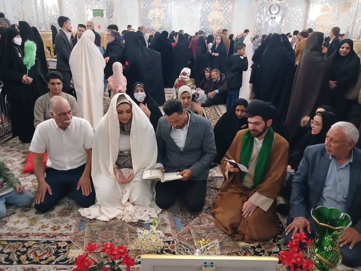 صد‌ها قلب جوان آغاز زندگی مشترک خود را در آغوش امام مهربانی‌ها جاودانه کردند