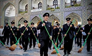 خدمت‌رسانی خادم‌یاران تبریز و اهر در حرم مطهر رضوی