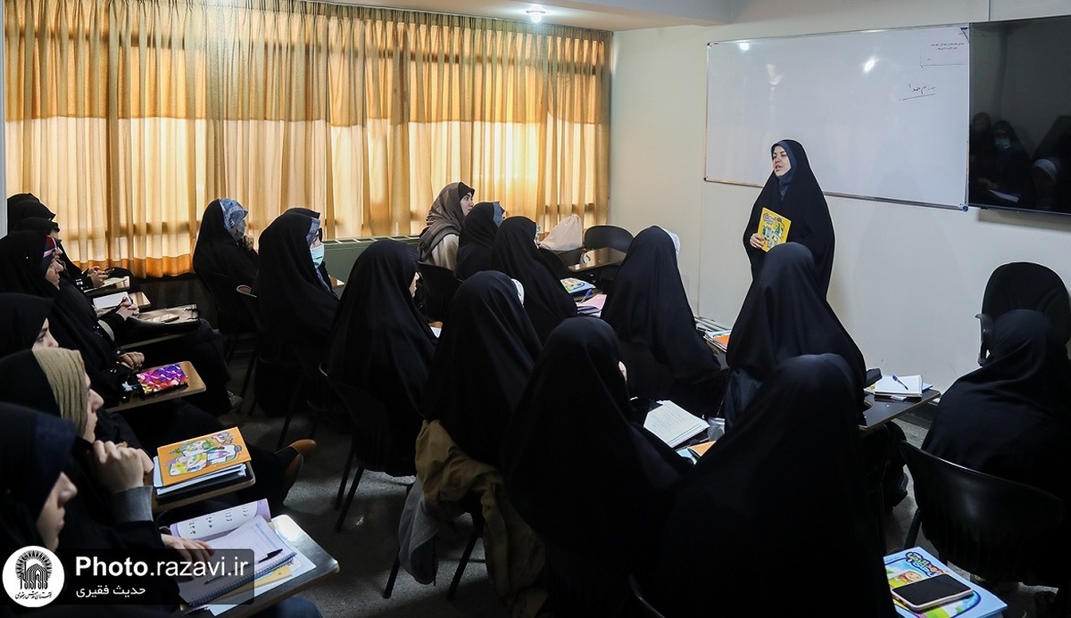 دوره آموزشی تخصصی «تربیت مربی مهد الرضا (ع)»، با هدف تربیت مربیان قرآن کریم ویژه کودکان، در دانشگاه بین‌المللی امام رضا (ع)، برگزار شد.