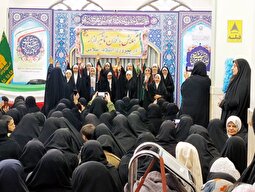 همایش بانوان تأثیرگذار در پیروزی انقلاب اسلامی در زیارتگاه شهید مدرس برگزار شد