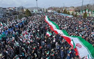 روایتی از میدان شهدای اراک و قدم‌هایی که بوی حرم می‌داد