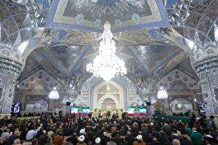 بزرگداشت شهدای جنایات تروریستی آمریکایی_صهیونی در حرم مطهر رضوی-۱