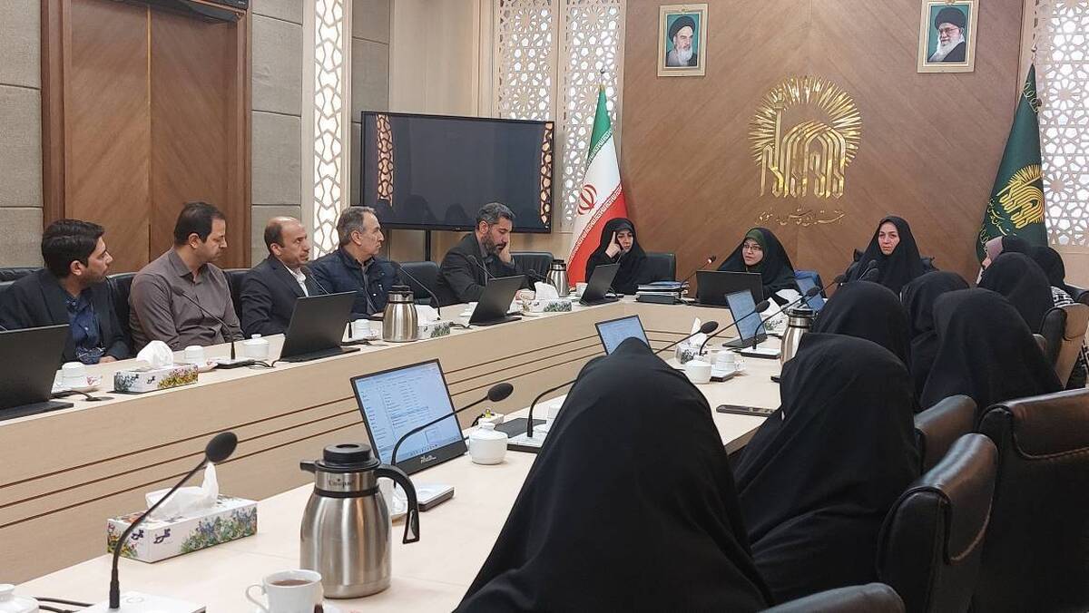 در دوره آموزشی «کتابخانه‌های پیشرو، پویا و هوشمند» کتابخانه مرکزی آستان قدس رضوی، بر لزوم گسترش ارائه خدمات کتابداران در سطح جامعه در قالب کتابداران اجتماعی، تأکید شد.