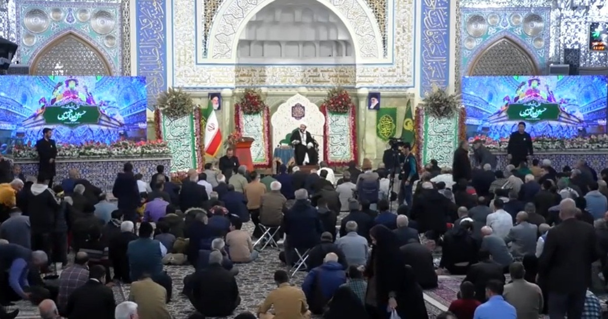 حرم مطهر رضوی در شب میلاد امام سجاد (ع) جلوه‌ای از نور و سرور شد