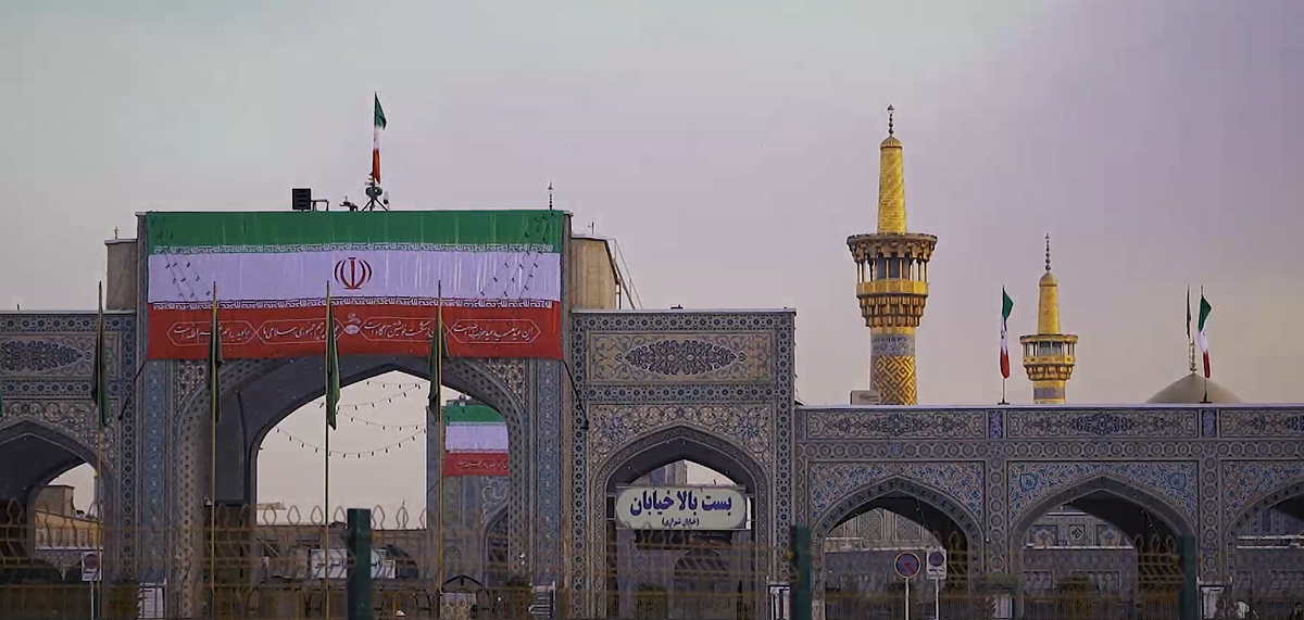 همزمان با سالروز ولادت قمر منیر بنی هاشم حضرت عباس (ع)، آیین تجلیل از جانبازان  اغتشاشات تروریستی اخیر  با حضور تولیت آستان قدس رضوی در حرم امام مهربانی ها برگزار شد