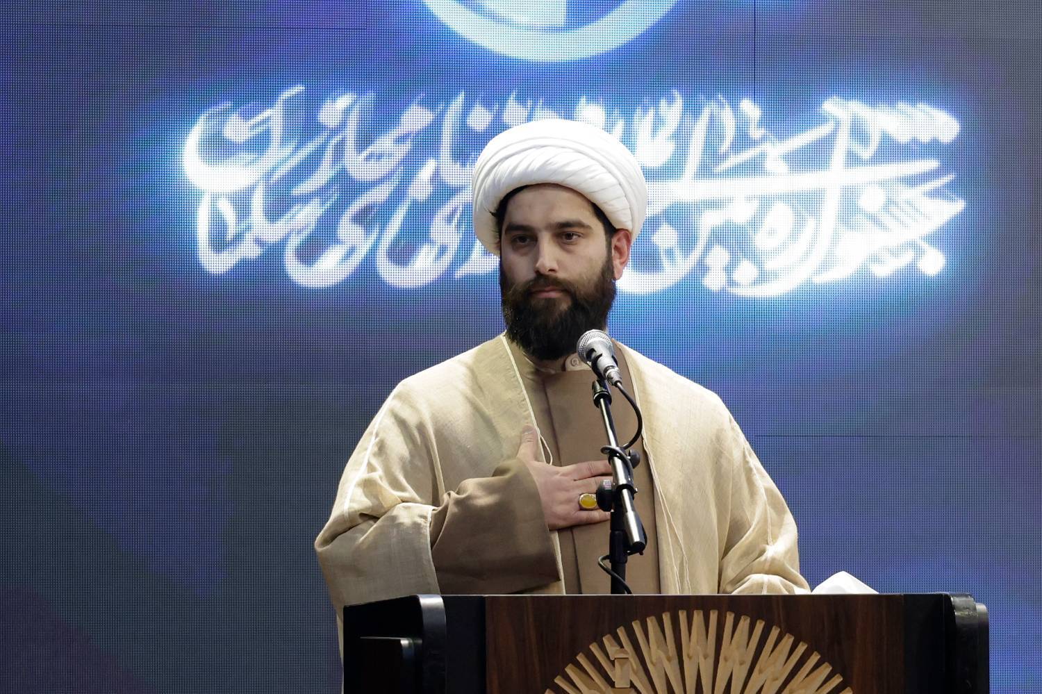 ضرورت توجه رسانهها و فعالان مجازی به پیمودن مسیر حق و حقیقت ضرورت توجه رسانهها و فعالان مجازی به پیمودن مسیر حق و حقیقت