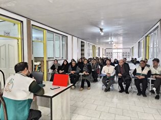 برگزاری کارگاه «ایمن‌سازی ذهنی نوجوانان در مواجهه با رسانه‌ها» در مرند