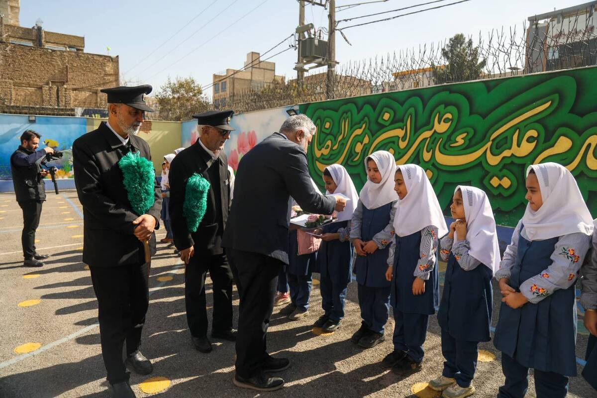 ضیافت ۴ هزار روزه اولی در حرم رضوی