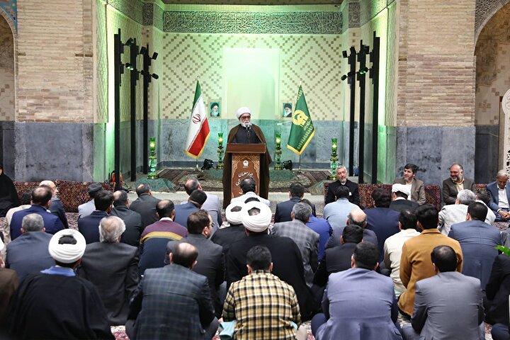 گفت‌وگوی اقناعی و پرهیز از دوگانه‌سازی، شرط جذب حداکثری نسل جوان