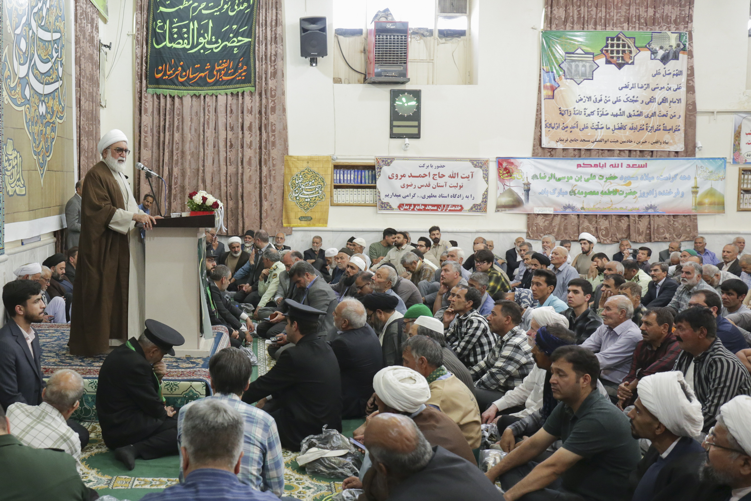 دیدار تولیت آستان قدس رضوی با مردم فریمان