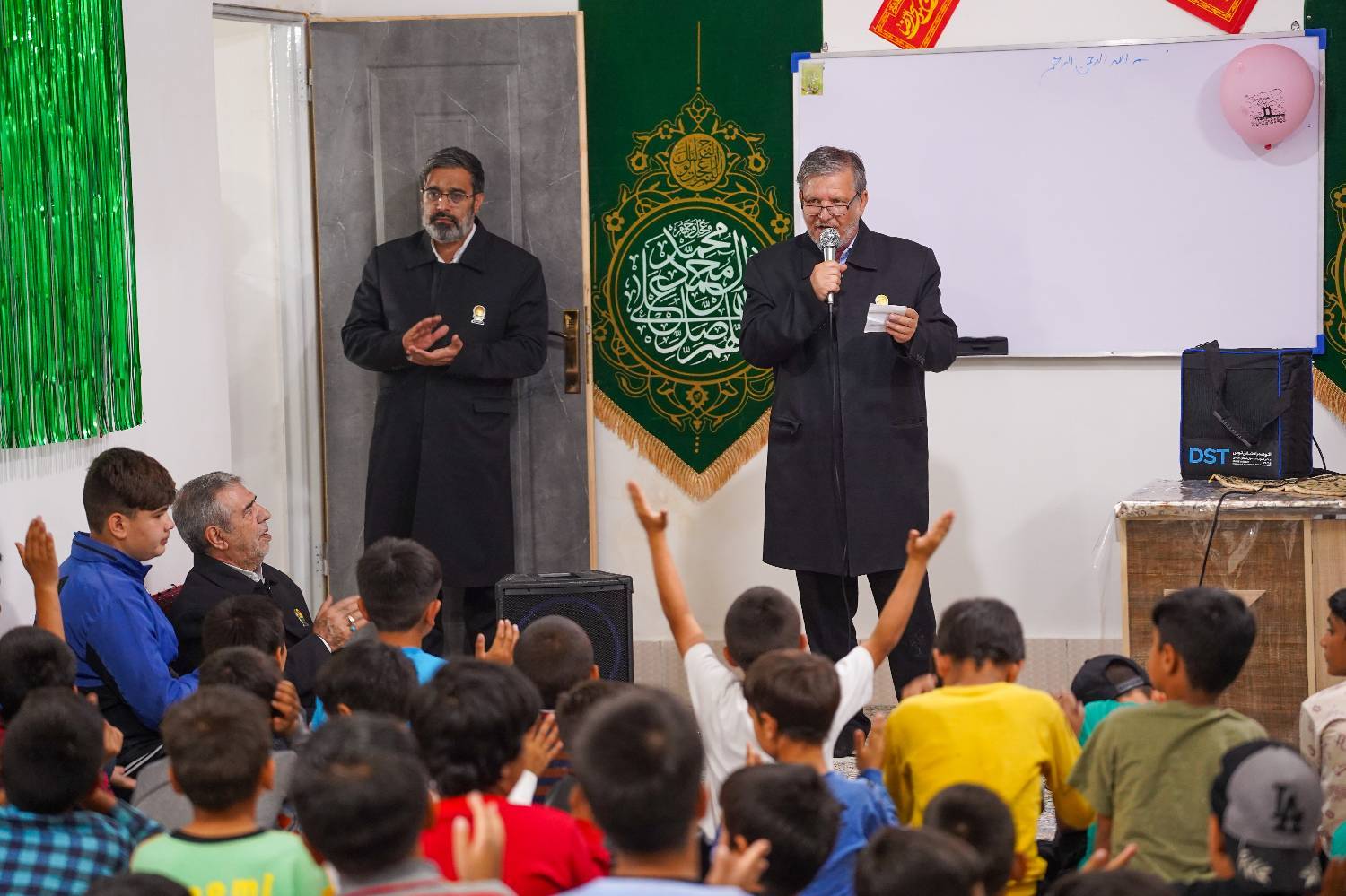 برپایی جشن ولادت امام رضا(ع) در منطقه کشمیری مشهد با حضور خادمان رضوی