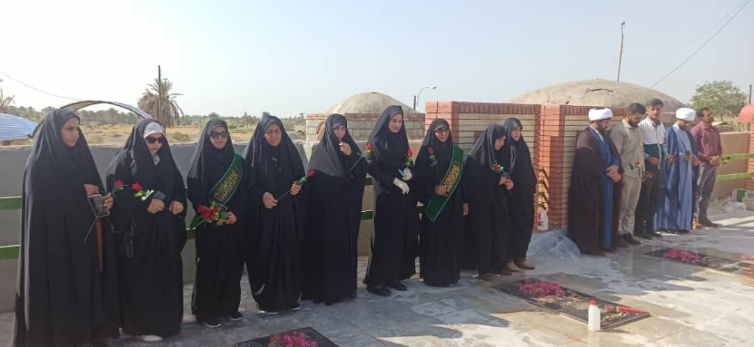 دبیر کانون‌های خدمت رضوی قلعه‌گنج از اجرای برنامه‌های خدمت‌رسانی در دهه کرامت همچون عطرافشانی گلزار شهدا، اهدای جهیزیه و توزیع بسته‌های معیشتی خبر داد.