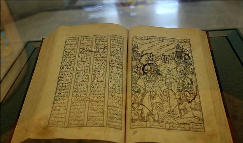 نگهداری نسخه‌های نفیس شاهنامه فردوسی در گنجینه ملک