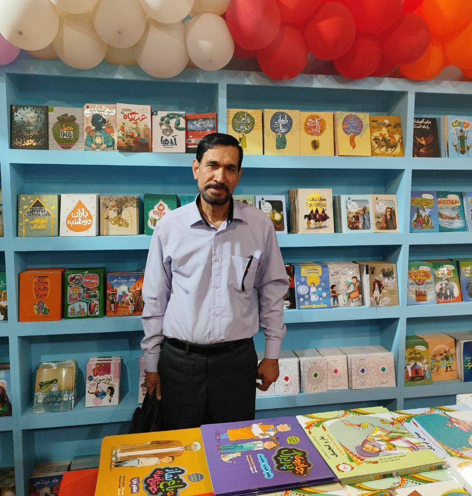 سنگ تمام انتشارات به‌نشر در چاپ رمان‌های دینی