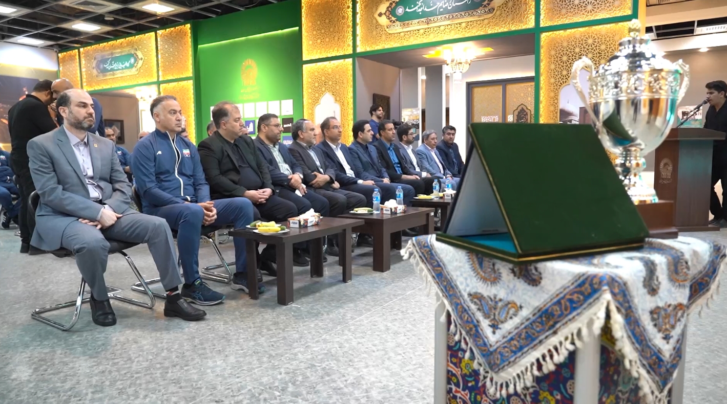 درخشش مدال&zwnj;های طلایی والیبالیست های ایرانی در ویترین موزه آستان قدس رضوی