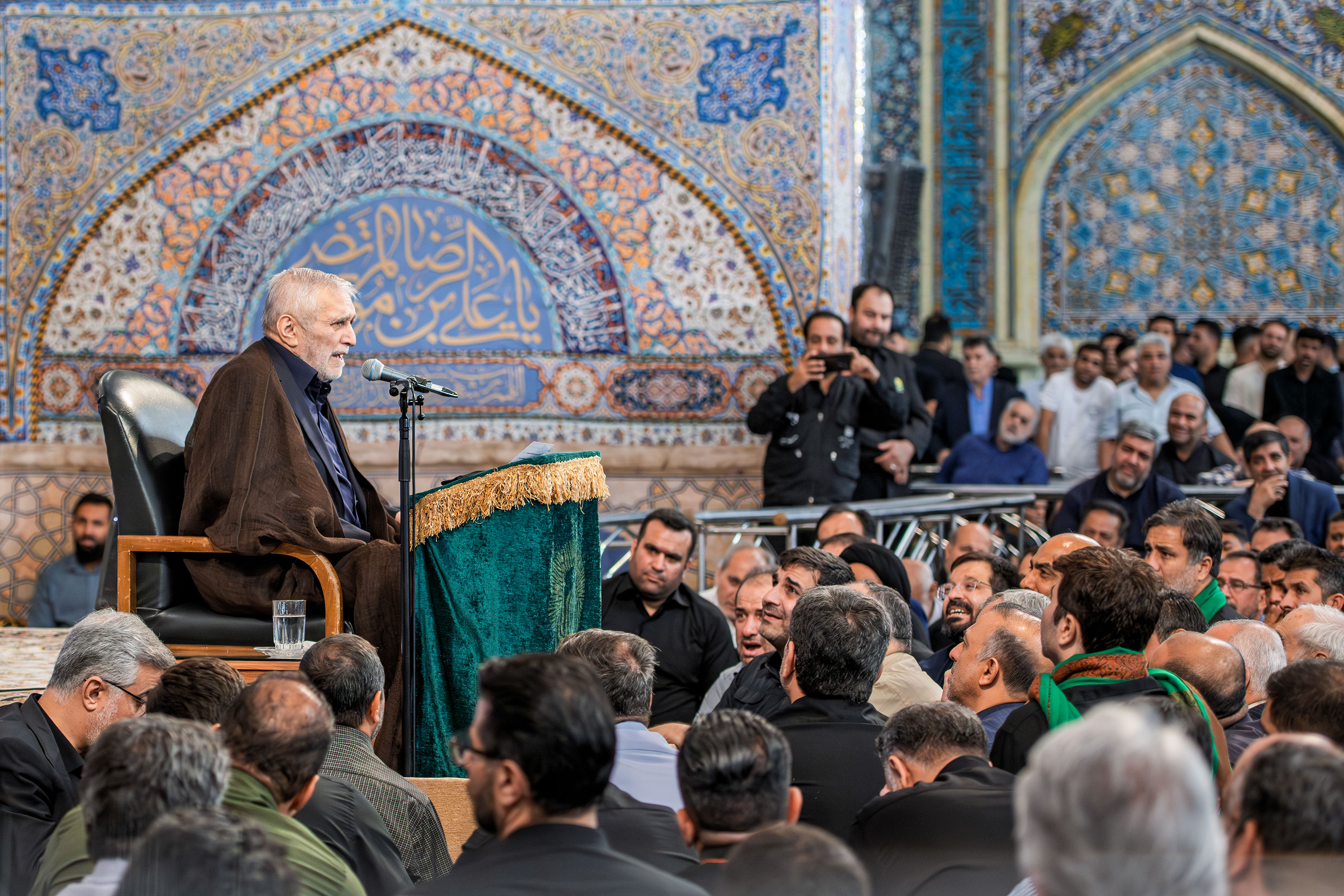مناجات خوانی ایام زیارتی امام رضا علیه‌السلام در حرم مطهر رضوی