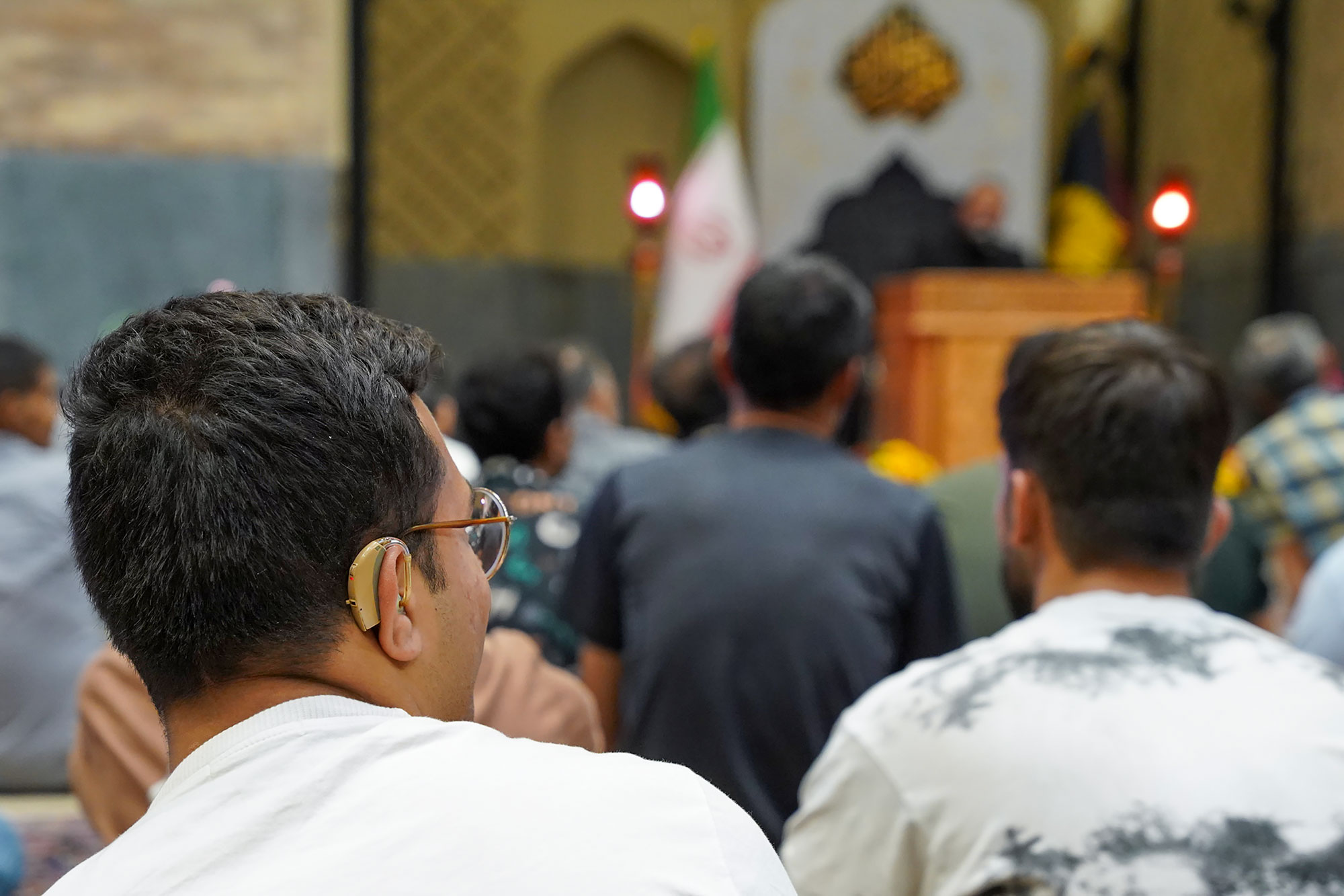 مراسم قرائت دعای عرفه ویژه ناشنوایان و کم شنوایان در حرم‌مطهر رضوی