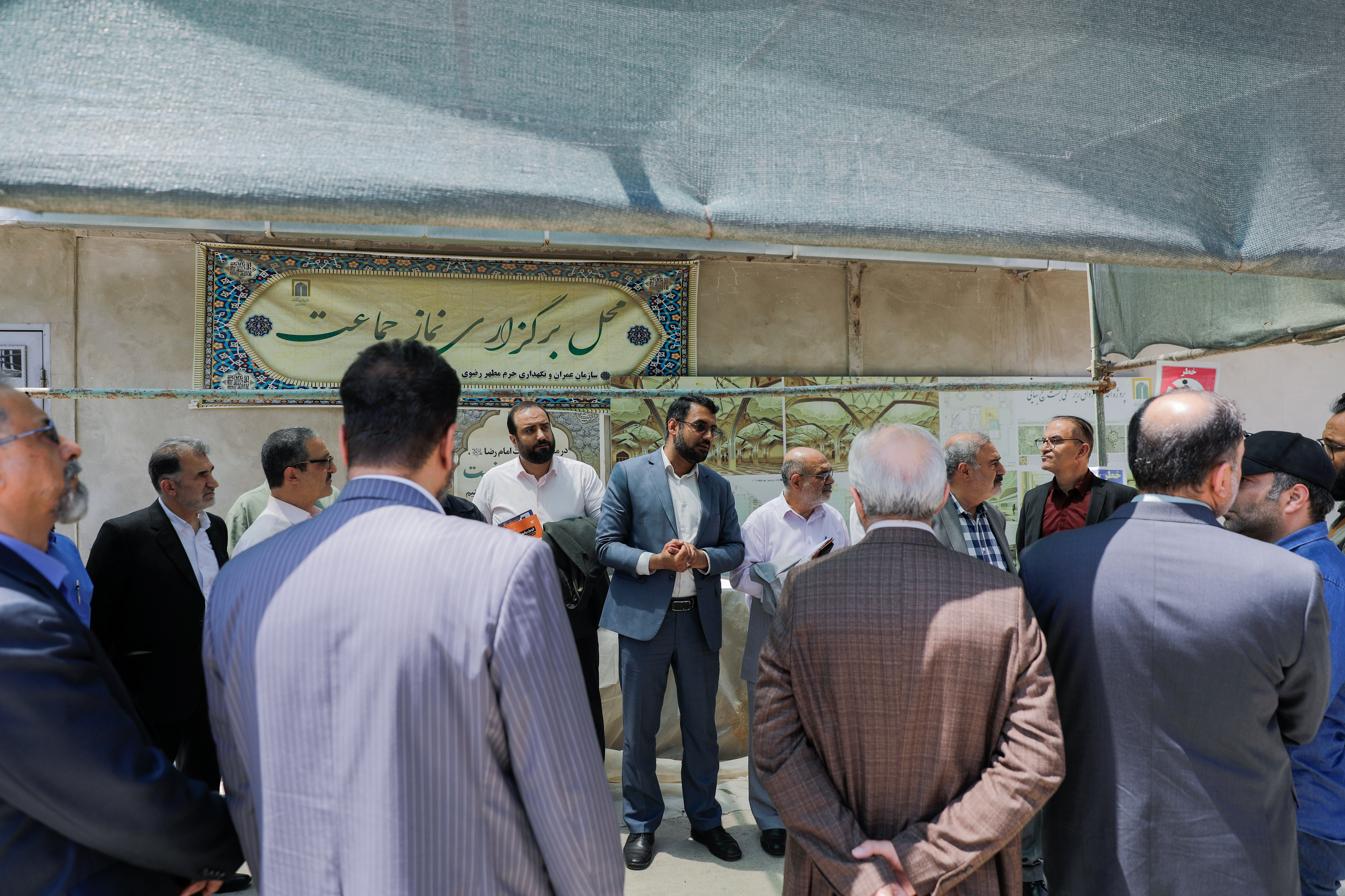 بازدید داوران و برگزیدگان جشنواره امام رضا علیه السلام از پروژه های عمرانی آستان قدس رضوی