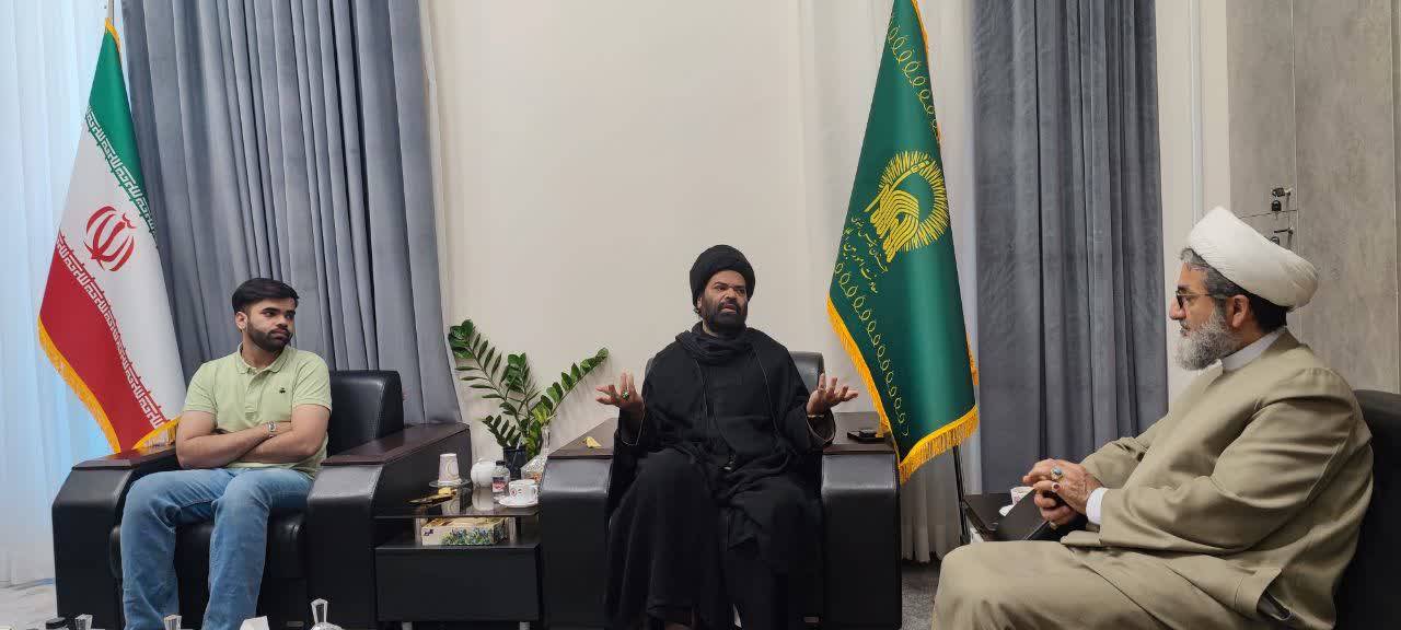 دیدار معاون امور بین‌الملل آستان قدس رضوی با عالم دینی کشور هندوستان