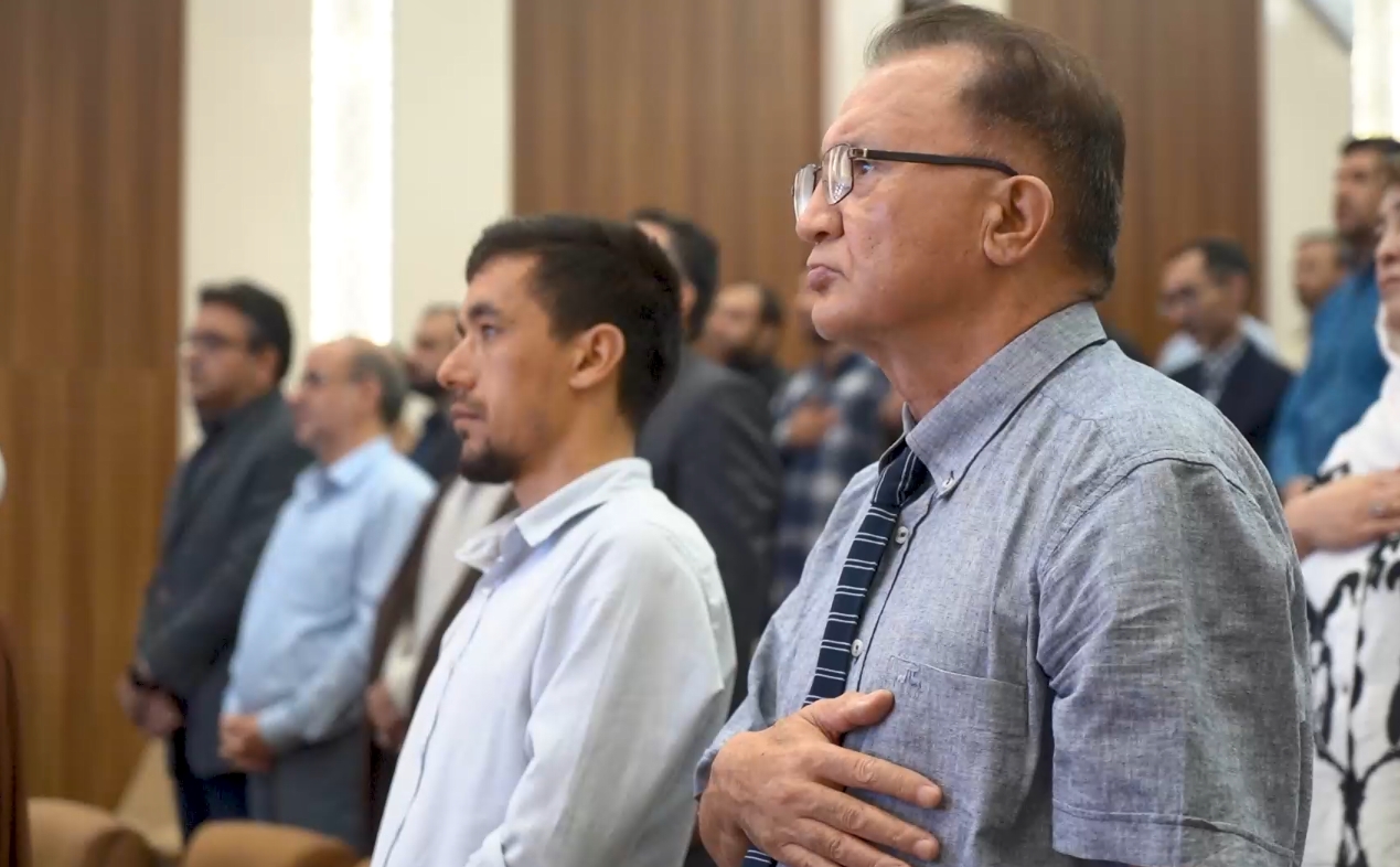 فرهنگ و زبان فارسی؛ سوغات علمی استادان ازبکستان از مشهد