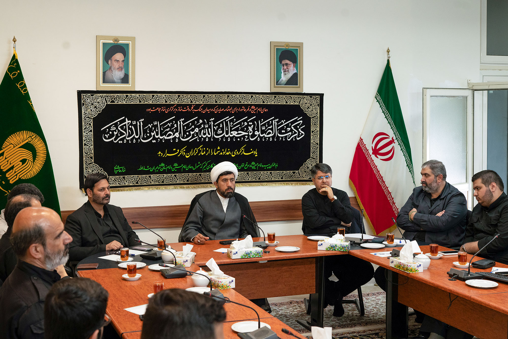 هم‌اندیشی فعالیت مواکب فرهنگی ایران امام رضا علیه‌السلام