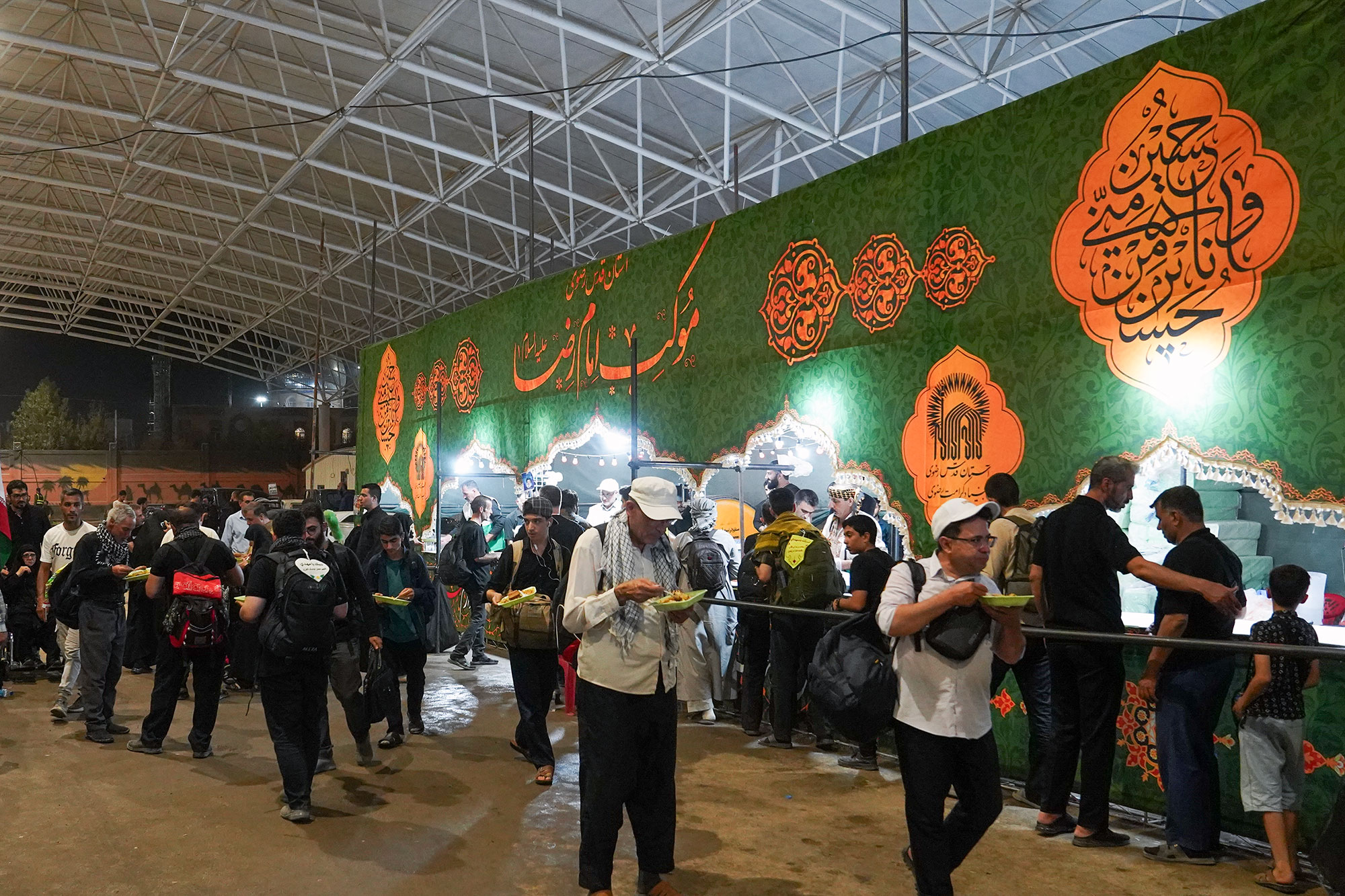موکب آستان قدس رضوی در مرز مهران