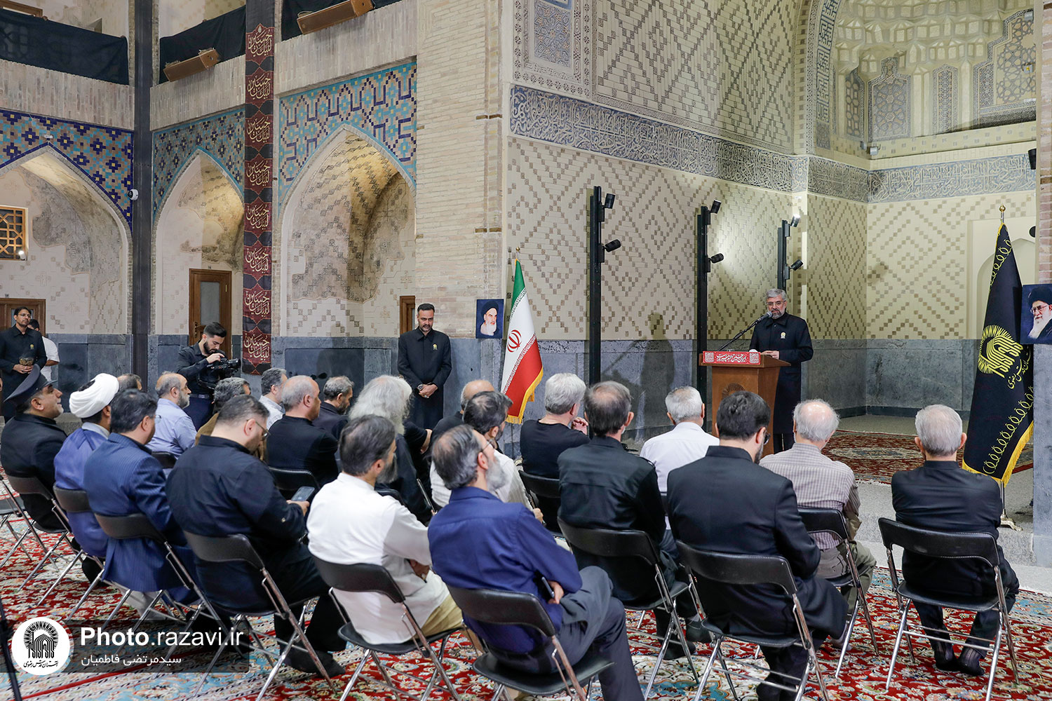 برگزاری رویداد &laquo;روضه هنر عاشورایی&raquo; با حضور پیشکسوتان هنر انقلاب اسلامی در حرم مطهر رضوی