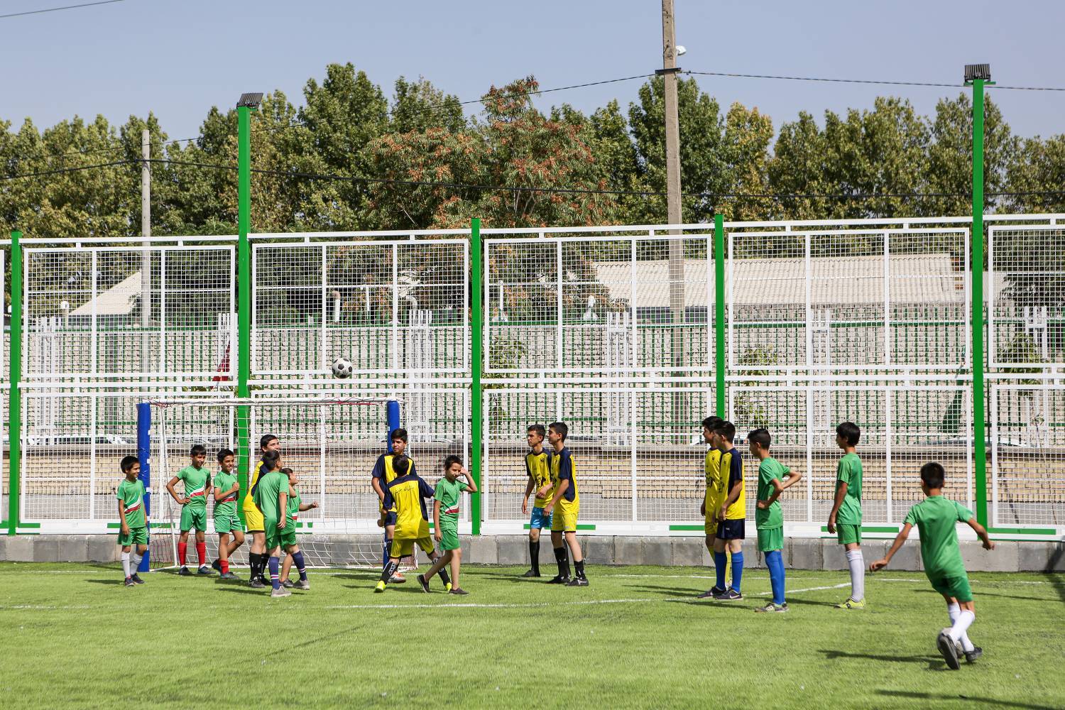 ارائه خدمات اجتماعی برای احسان پذیران با رویکرد ورزشی