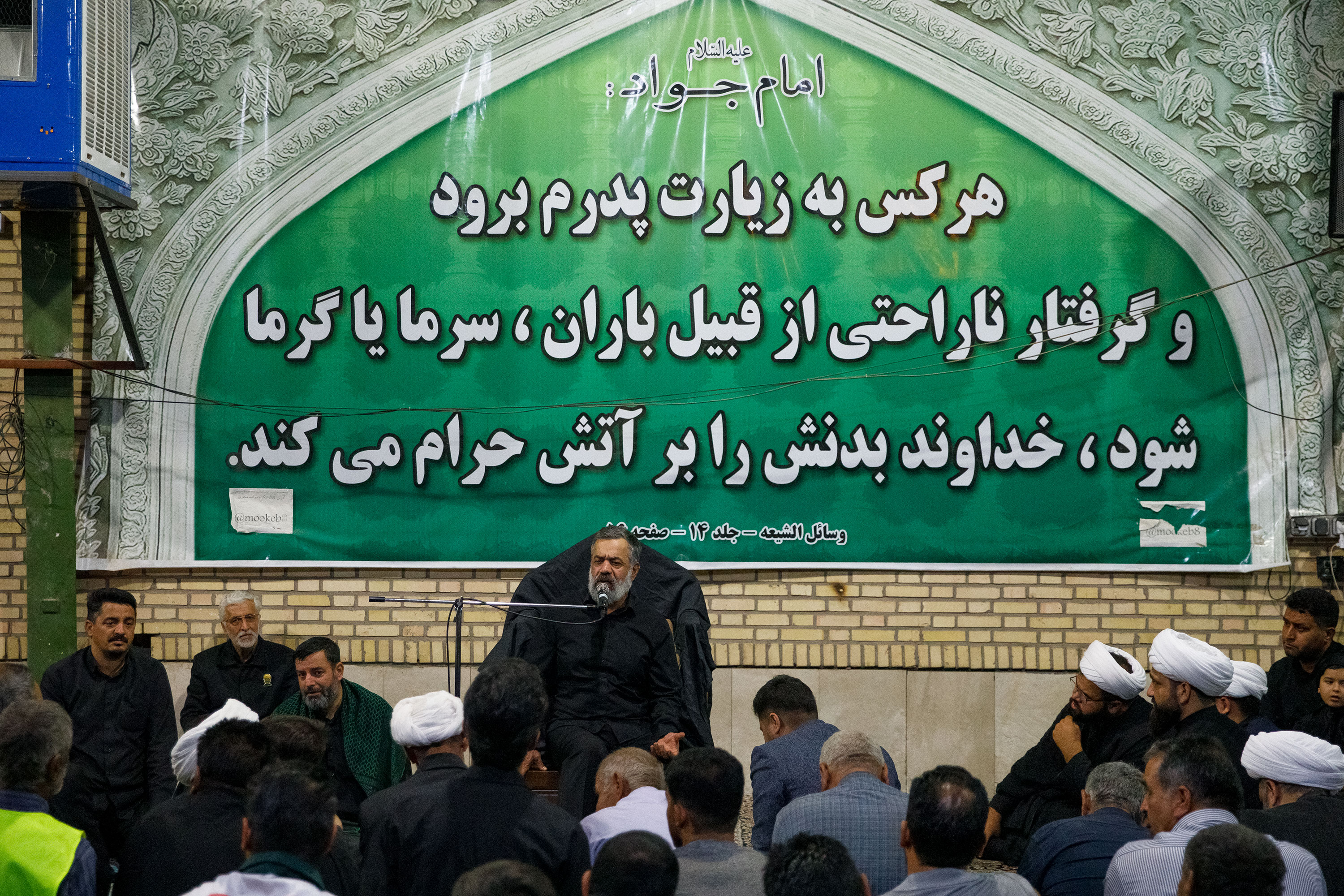 موکب کفشداران حرم مطهر رضوی در شهر ملک آباد