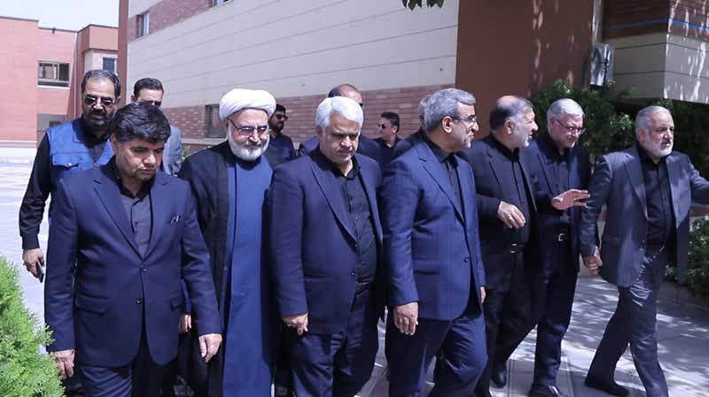 خدا قوت استاندار و رئیس ستاد اجرایی خدمات سفر به خادمان زائر سرا و زائرشهر رضوی